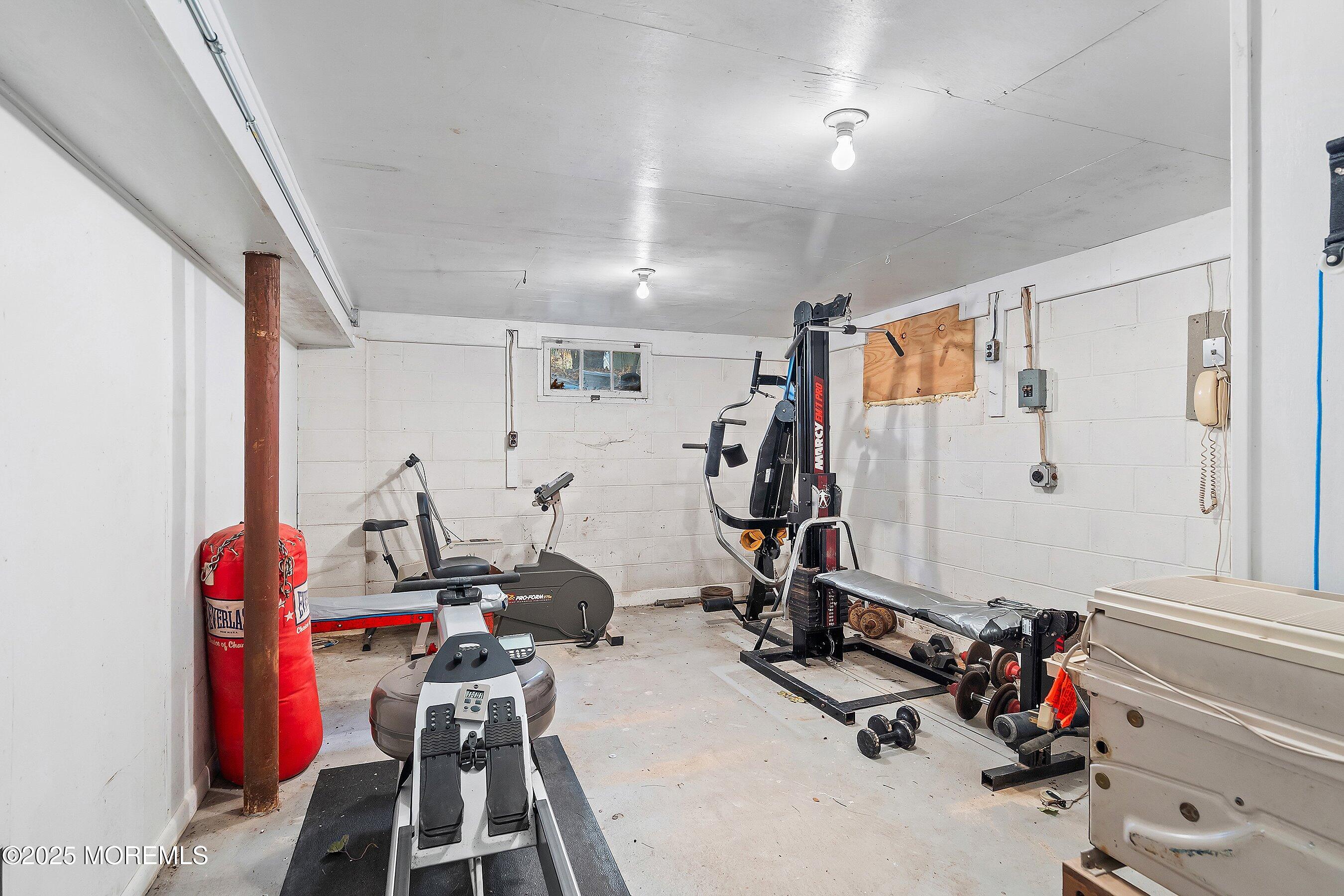 Howell, New Jersey, 07731, United States, 3 Bedrooms Bedrooms, ,2 BathroomsBathrooms,Residential,For Sale,1984624