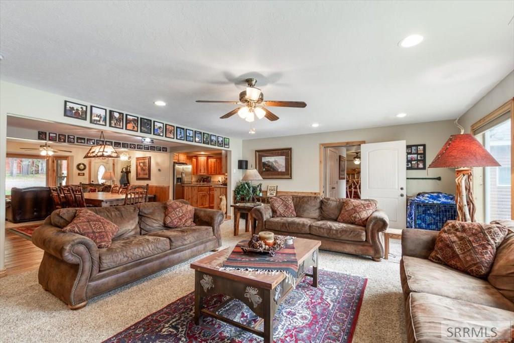 ISLAND PARK, Idaho, 83429, United States, 5 Bedrooms Bedrooms, ,5 BathroomsBathrooms,Residential,For Sale,1980298