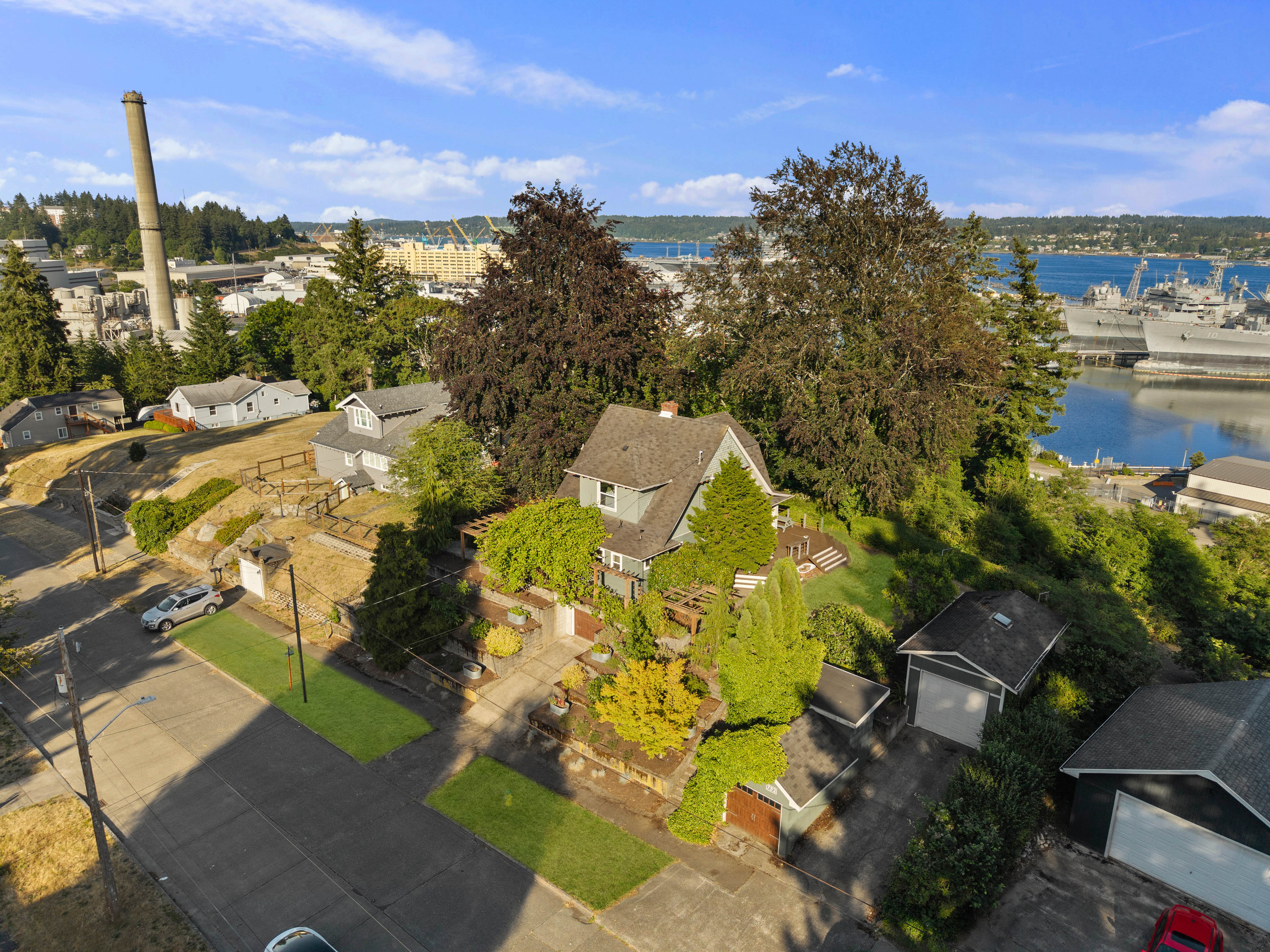  732 S. Summit Ave, Bremerton, WA 98312 - 物件實景