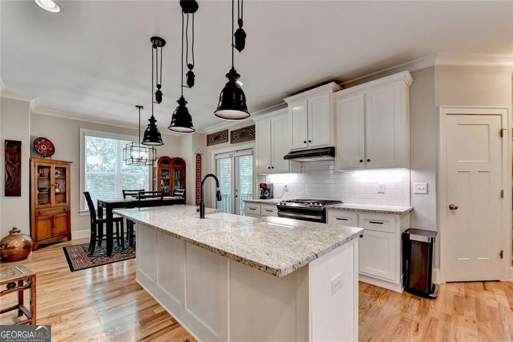 Canton, Georgia, 30114, United States, 4 Bedrooms Bedrooms, ,3 BathroomsBathrooms,Residential,For Sale,1953931