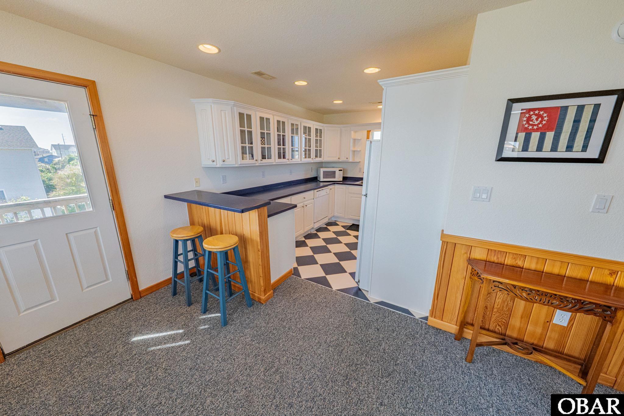 Kill Devil Hills, North Carolina, 27948, United States, 4 Bedrooms Bedrooms, ,3 BathroomsBathrooms,Residential,For Sale,1920004