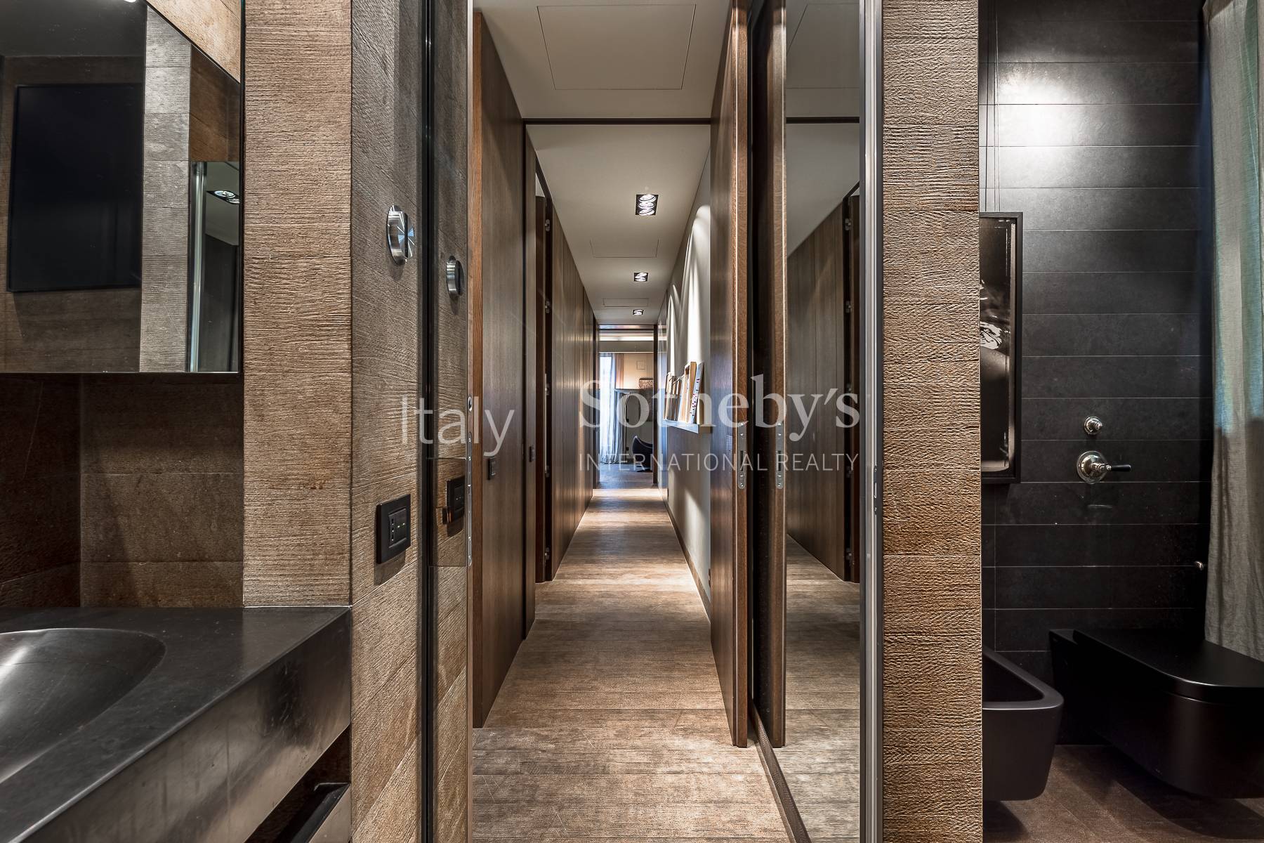  Prestigious apartment with terrace in Corso Magenta - 物件實景