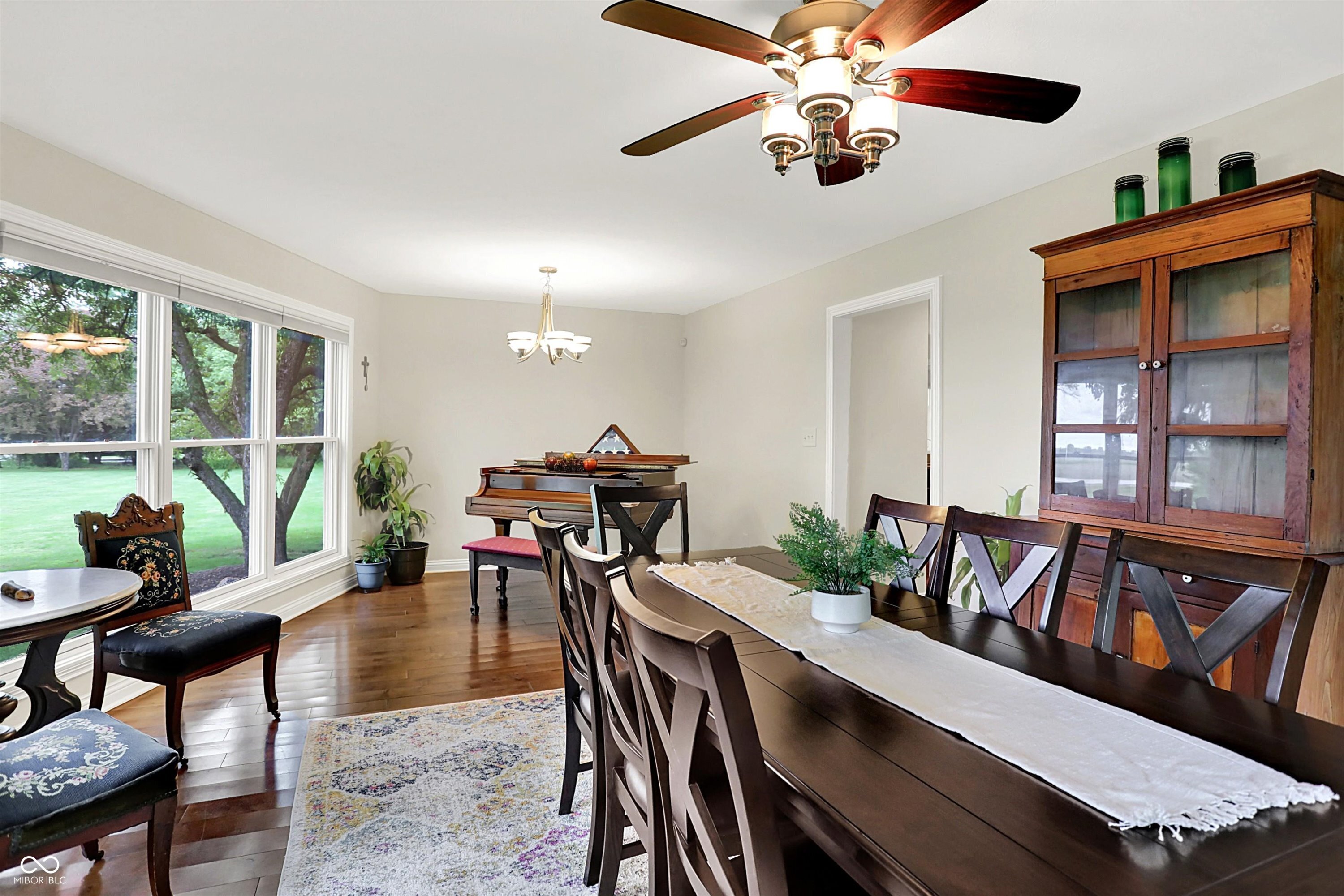 Brownsburg, Indiana, 46112, United States, 3 Bedrooms Bedrooms, ,3 BathroomsBathrooms,Residential,For Sale,1921946