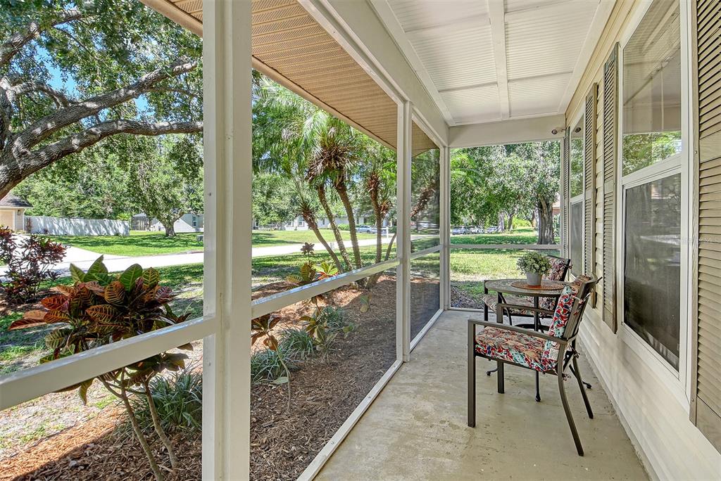 Bradenton, Florida, 34212, United States, 3 Bedrooms Bedrooms, ,3 BathroomsBathrooms,Residential,For Sale,1903405