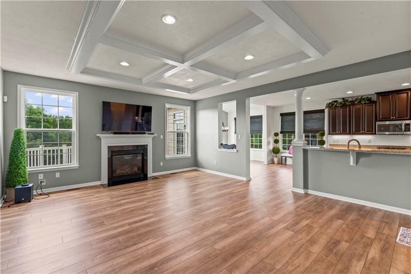 Canonsburg, Pennsylvania, 15317, United States, 5 Bedrooms Bedrooms, ,4 BathroomsBathrooms,Residential,For Sale,1914664