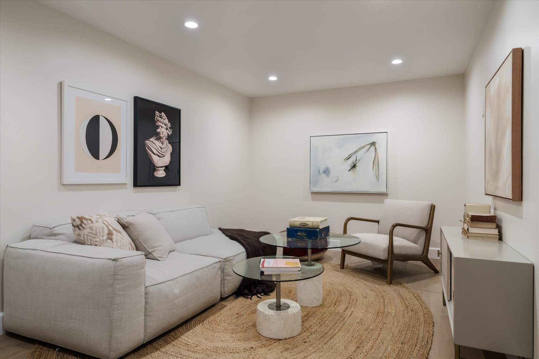  1545 N Benton Way - 物件實景