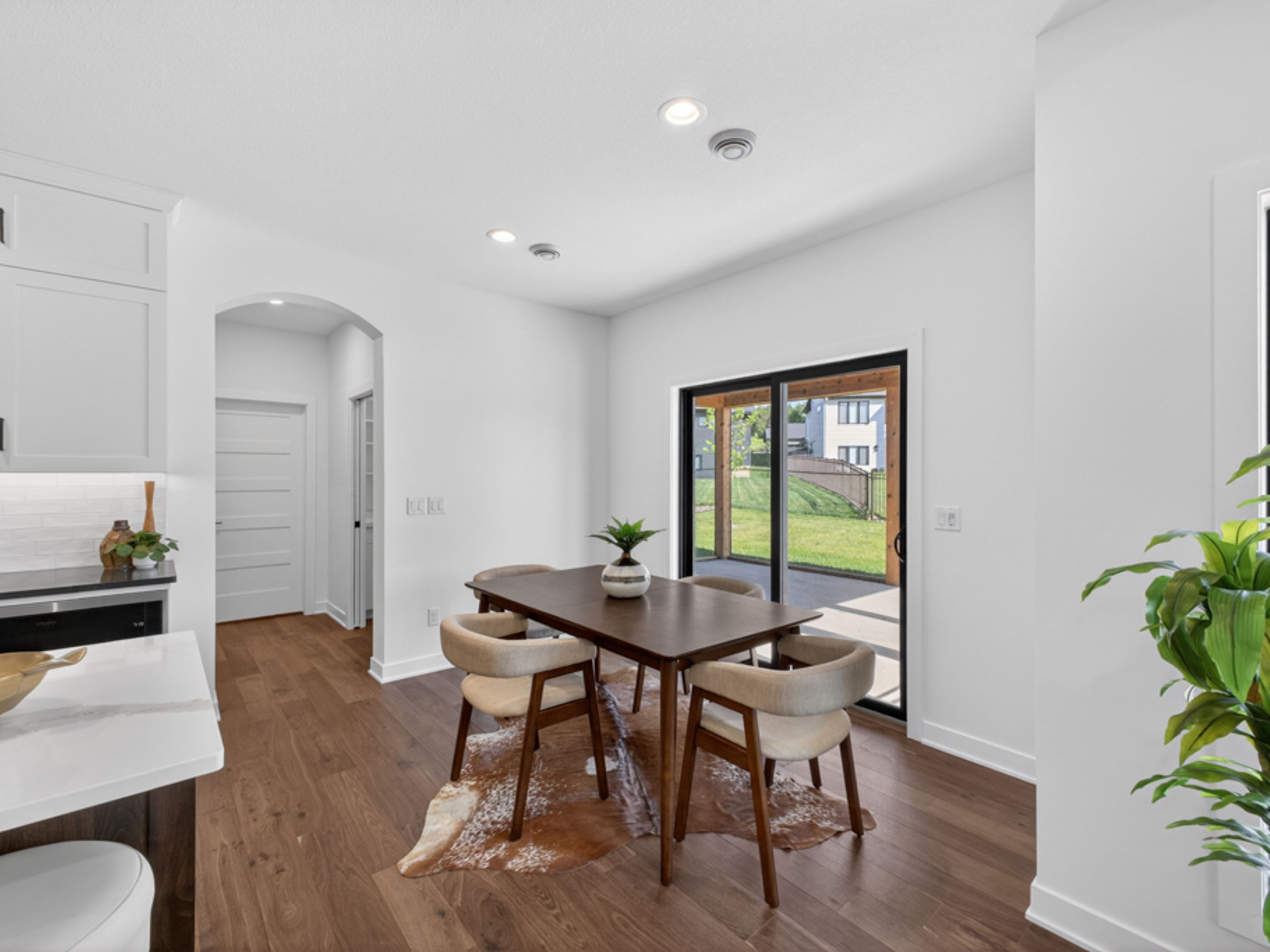  Century Valley Craftsman-Style, Single-Level Living - 物件實景