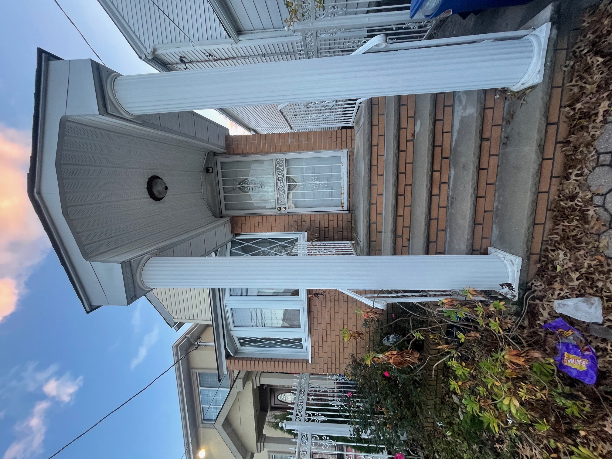 Jamaica, New York, 11436, United States, 3 Bedrooms Bedrooms, ,3 BathroomsBathrooms,Residential,For Sale,2002629