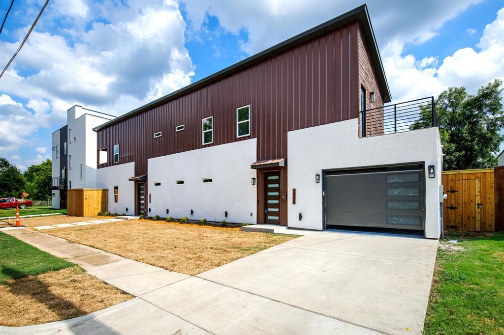 Dallas, Texas, 75212, United States, 4 Bedrooms Bedrooms, ,3 BathroomsBathrooms,Residential,For Sale,1892939