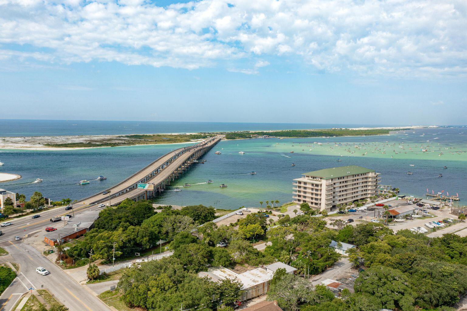 Destin, Florida, 32541, United States, 4 Bedrooms Bedrooms, ,4 BathroomsBathrooms,Residential,For Sale,1977967