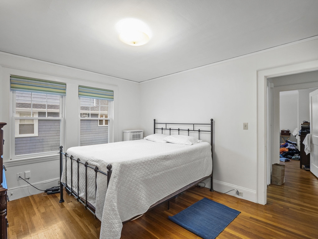 Belmont, Massachusetts, 02478, United States, 3 Bedrooms Bedrooms, ,1 BathroomBathrooms,Residential,For Sale,1988371