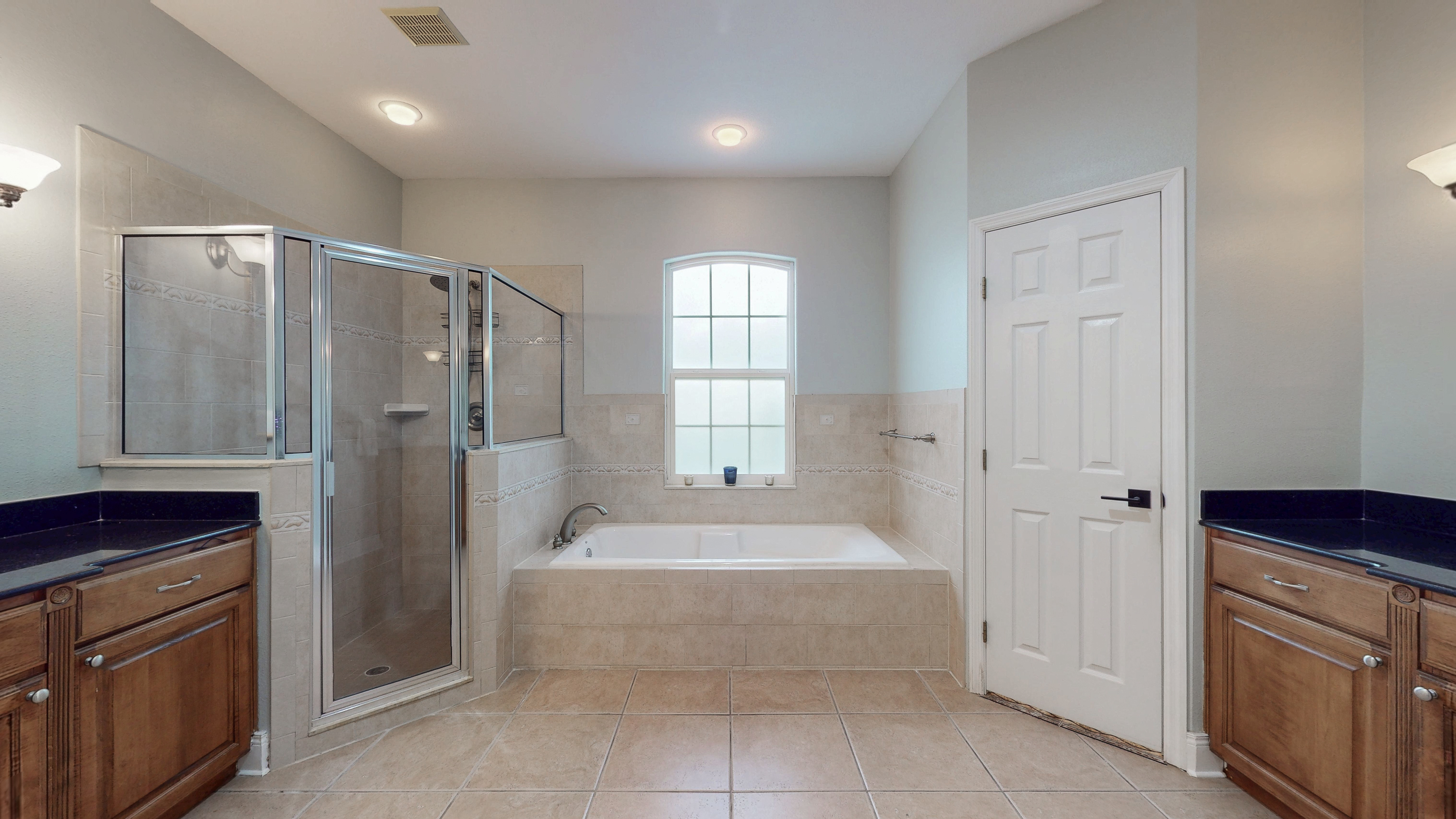 Clermont, Florida, 34711, United States, 4 Bedrooms Bedrooms, ,3 BathroomsBathrooms,Residential,For Sale,1975367