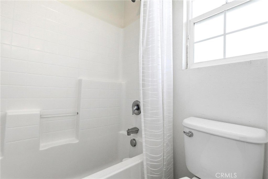 San Bernardino, California, 92407, United States, 4 Bedrooms Bedrooms, ,3 BathroomsBathrooms,Residential,For Sale,2000348