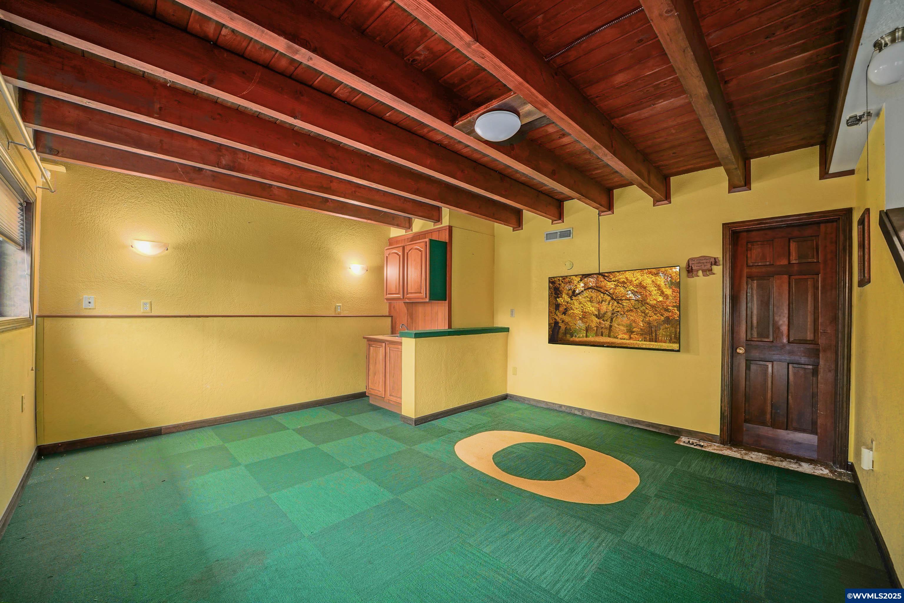 Salem, Oregon, 97304, United States, 4 Bedrooms Bedrooms, ,4 BathroomsBathrooms,Residential,For Sale,1805050
