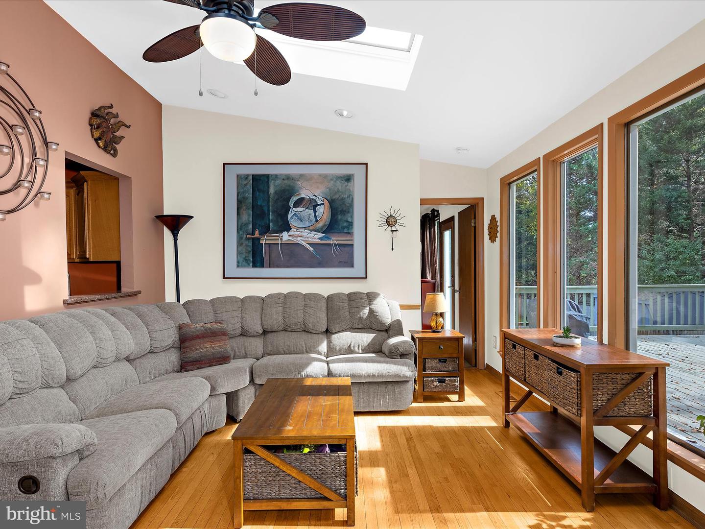 Arnold, Maryland, 21012, United States, 5 Bedrooms Bedrooms, ,3 BathroomsBathrooms,Residential,For Sale,1972658