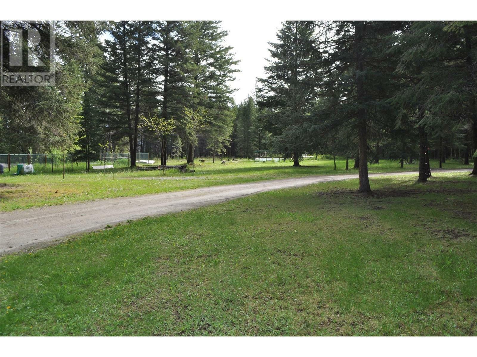 CHERRYVILLE, British Columbia, V0E 2G1, CA, 2 Bedrooms Bedrooms, ,2 BathroomsBathrooms,Residential,For Sale,1837414