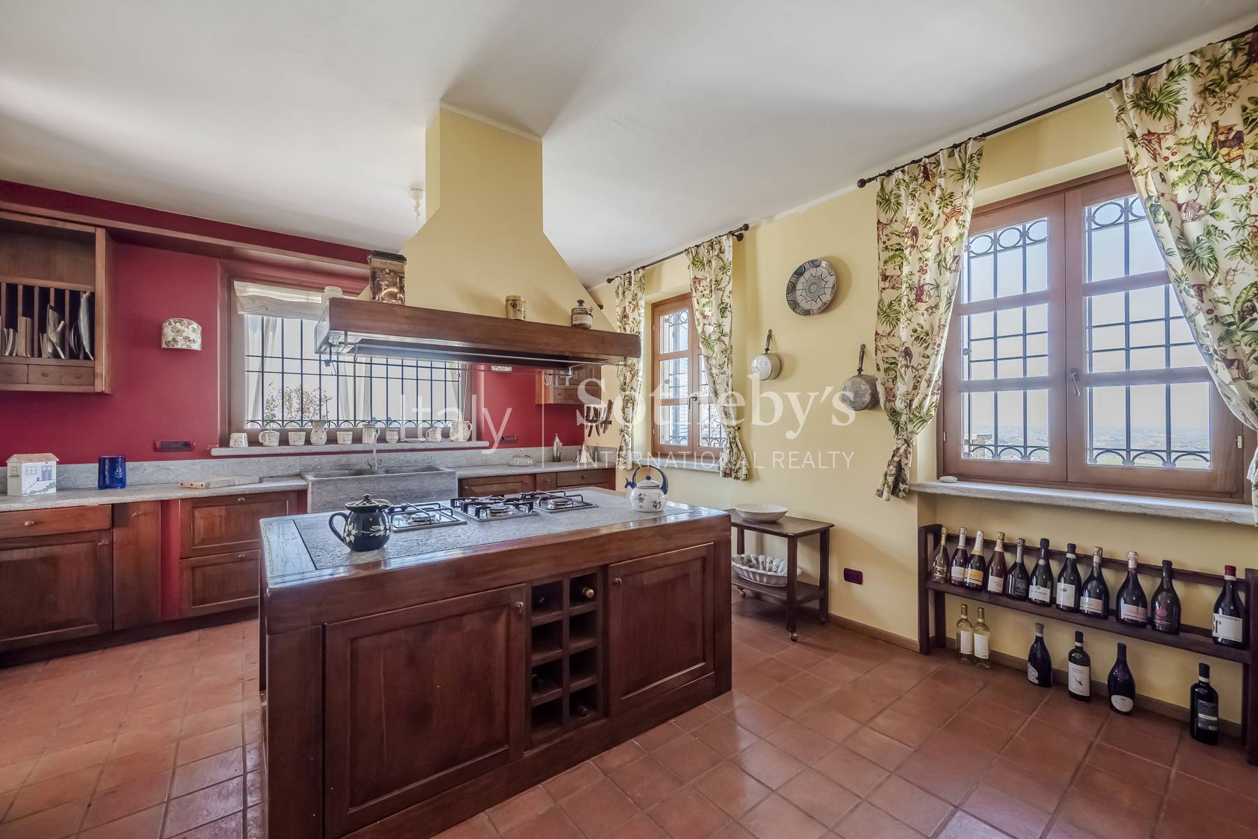  Elegant property with garden in the heart of the Roero - 物件實景