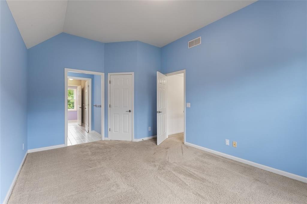 Smyrna, Georgia, 30080, United States, 4 Bedrooms Bedrooms, ,4 BathroomsBathrooms,Residential,For Sale,1805017