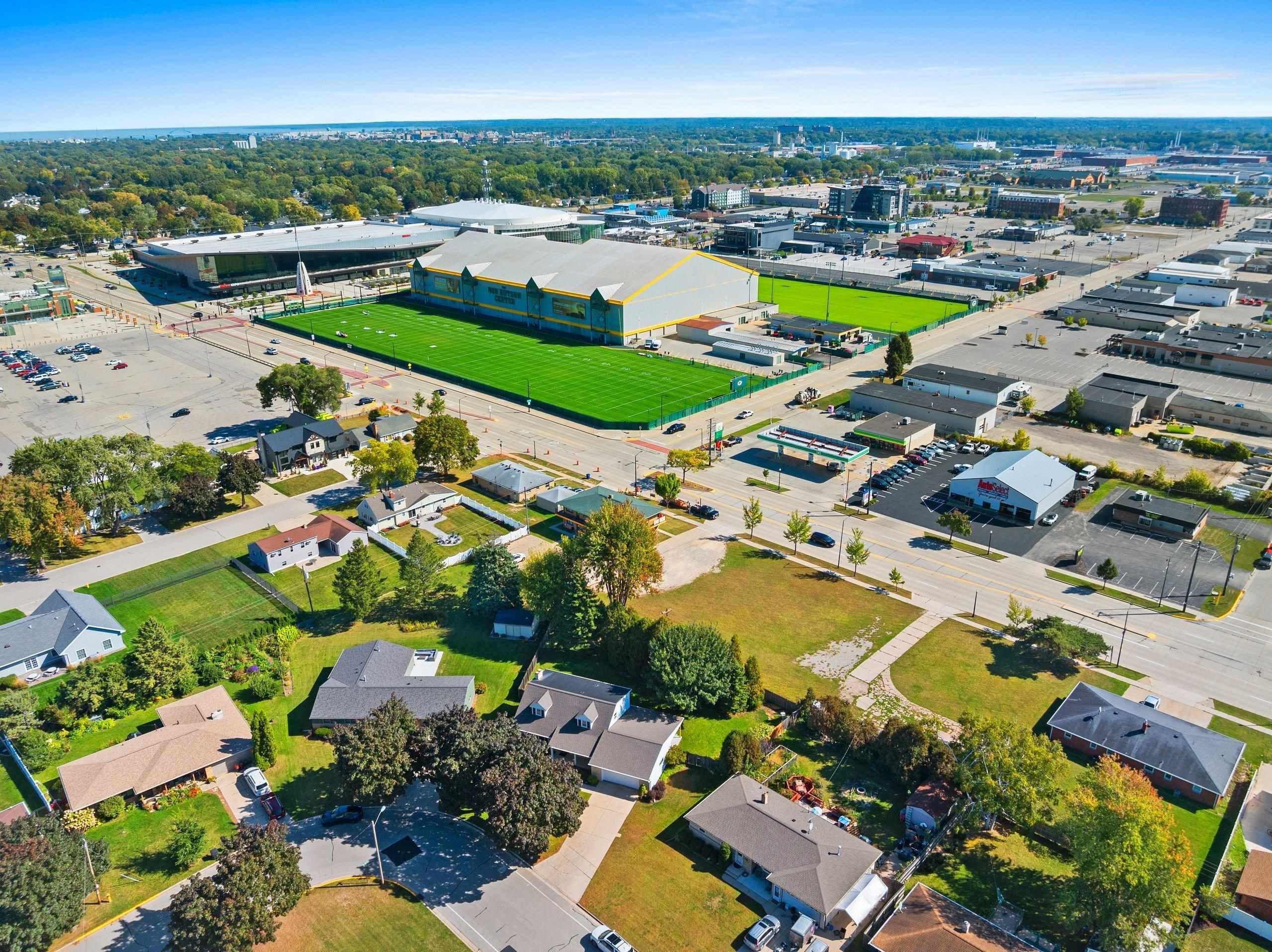 GREEN BAY, Wisconsin, 54304-4417, United States, 4 Bedrooms Bedrooms, ,2 BathroomsBathrooms,Residential,For Sale,1978060