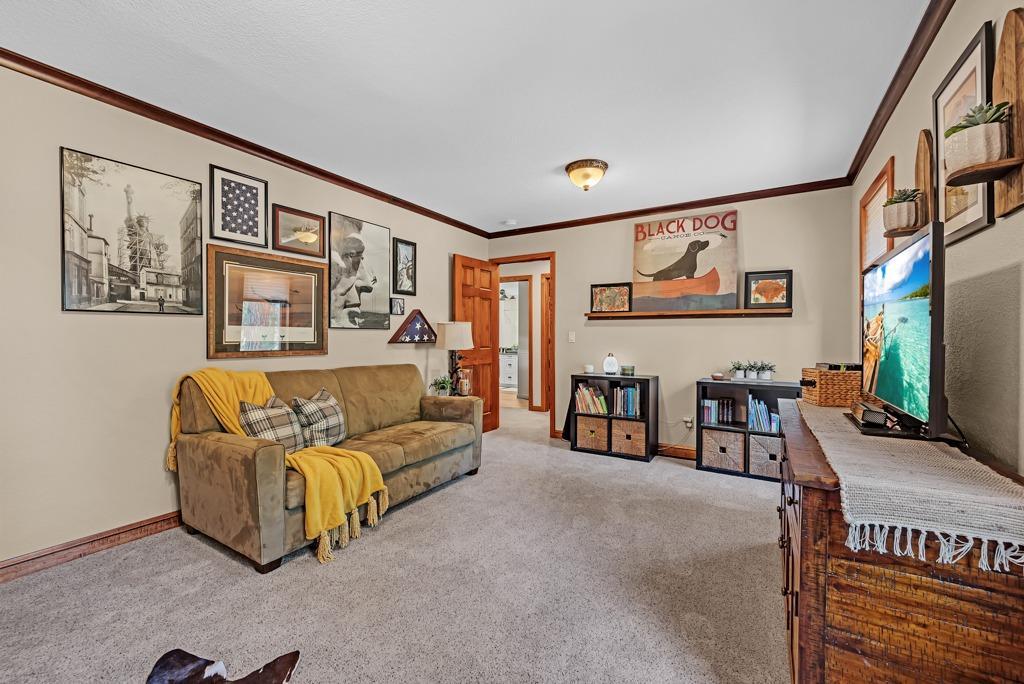 Placerville, California, 95667, United States, 3 Bedrooms Bedrooms, ,3 BathroomsBathrooms,Residential,For Sale,1923043