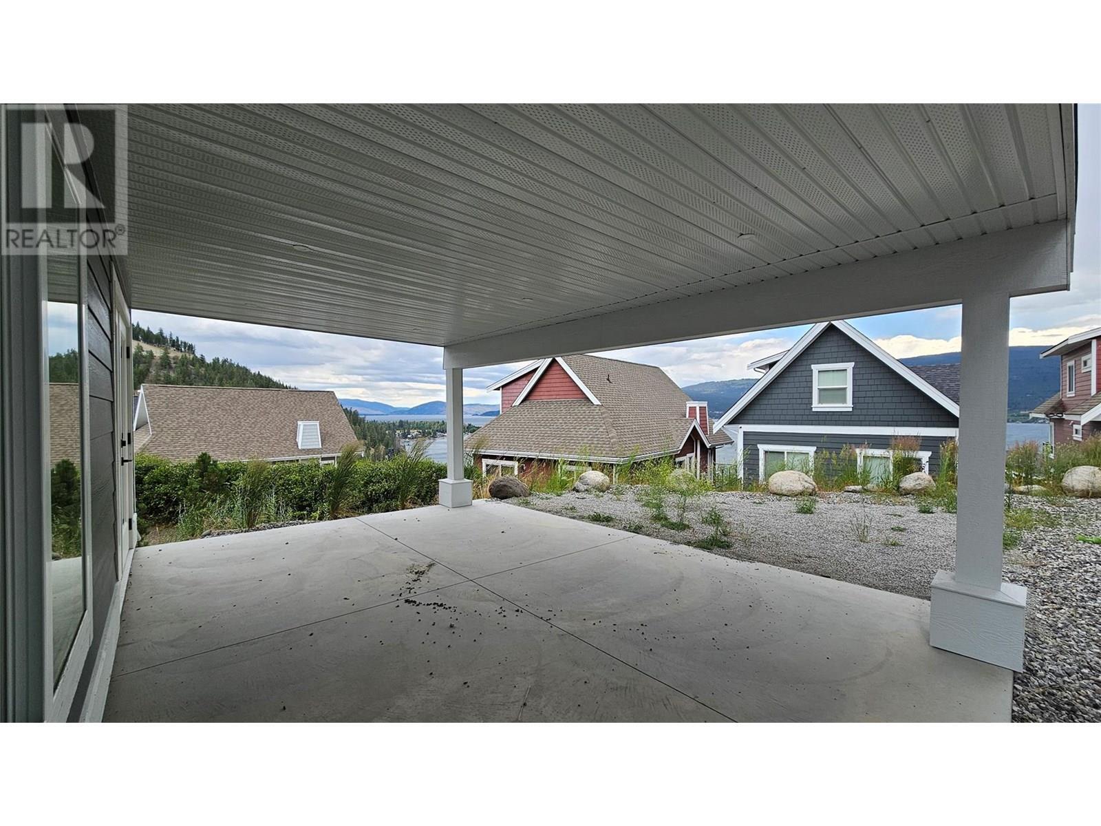 KELOWNA, British Columbia, V1Z 3R8, CA, 3 Bedrooms Bedrooms, ,2 BathroomsBathrooms,Residential,For Sale,1865801