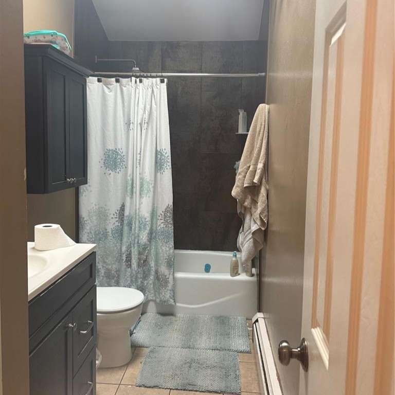 Ronkonkoma, New York, 11779, United States, 3 Bedrooms Bedrooms, ,2 BathroomsBathrooms,Residential,For Sale,1876247