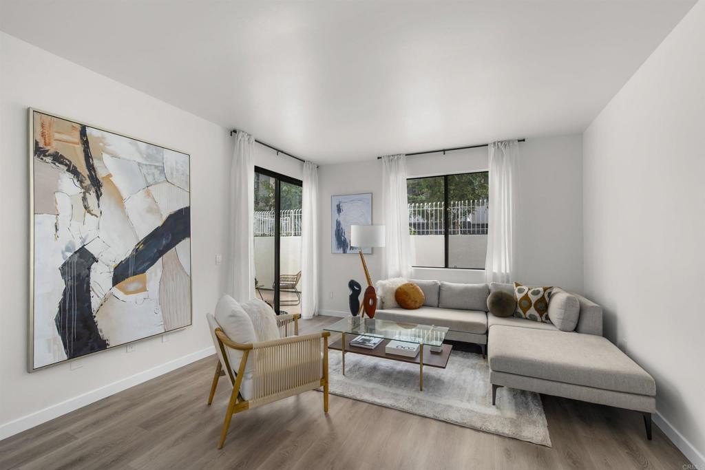 San Diego, California, 92101, United States, 1 Bedroom Bedrooms, ,1 BathroomBathrooms,Residential,For Sale,1996948