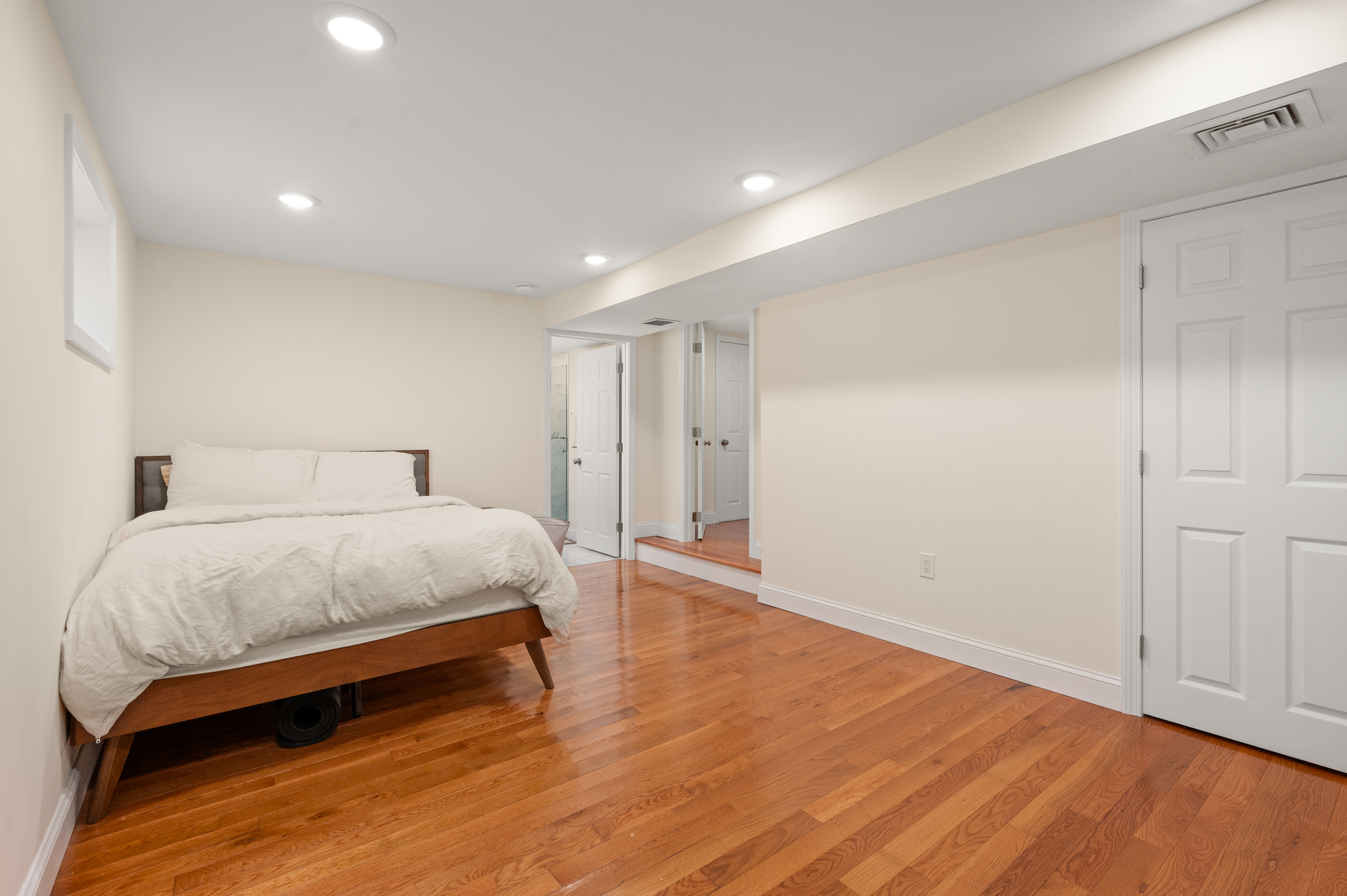  583 Main Street, Unit 583, Medford, MA, 02155 - 物件實景