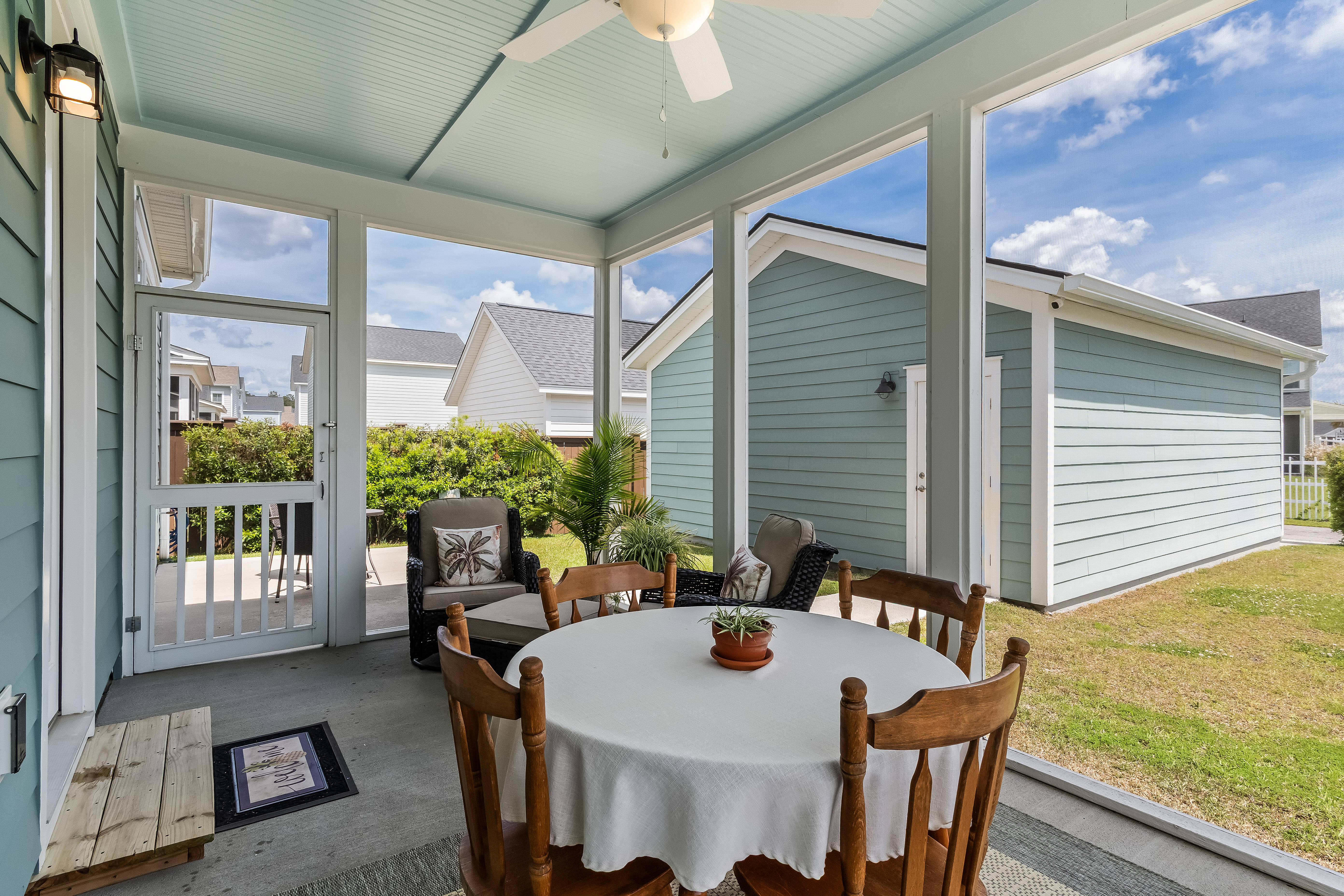  216 Symphony Avenue - 物件實景