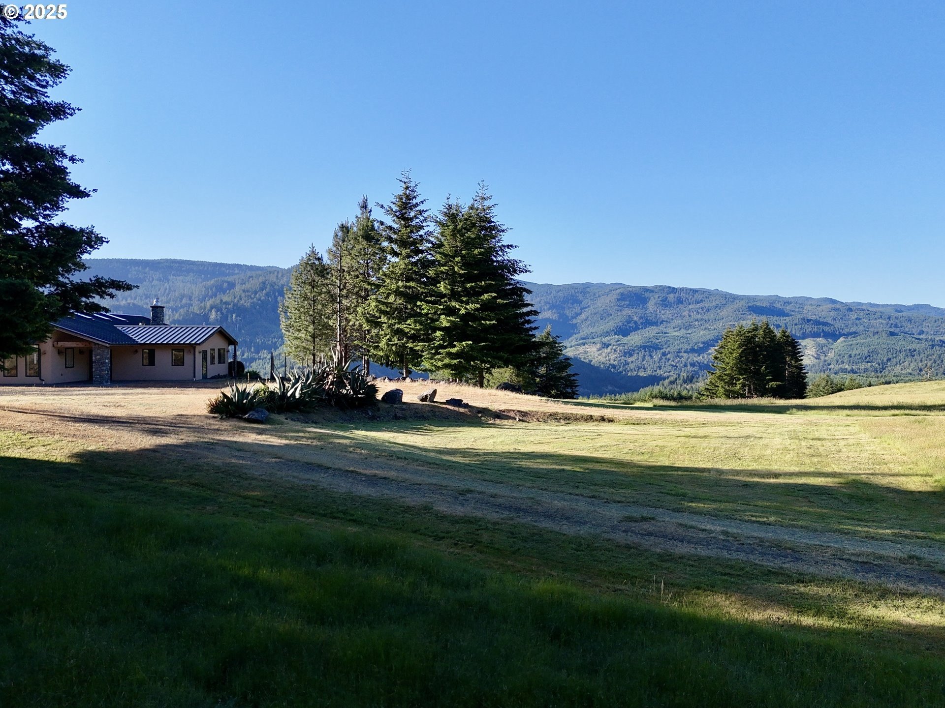 Gold Beach, Oregon, 97444, United States, 2 Bedrooms Bedrooms, ,3 BathroomsBathrooms,Residential,For Sale,1904307
