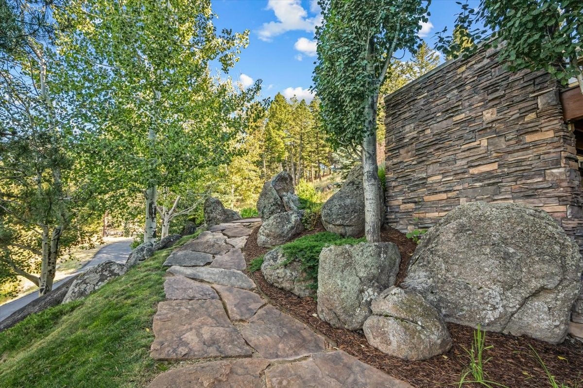 Clancy, Montana, 59634, United States, 6 Bedrooms Bedrooms, ,5 BathroomsBathrooms,Residential,For Sale,1873825