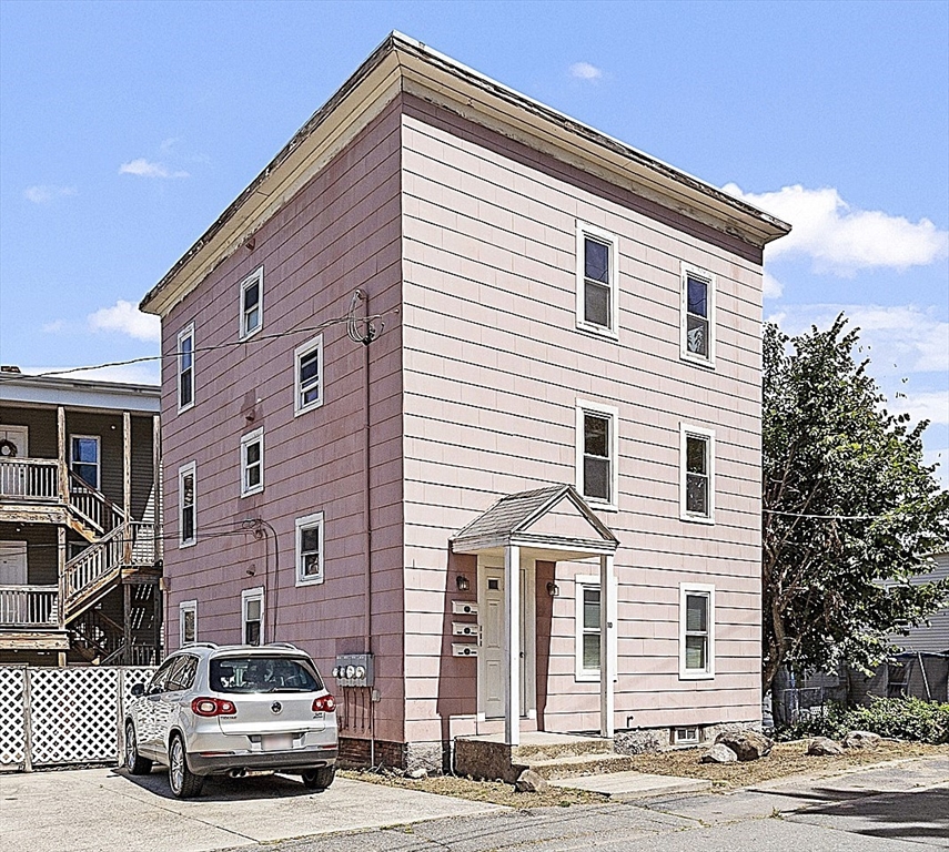 Fitchburg, Massachusetts, 01420, United States, 6 Bedrooms Bedrooms, ,3 BathroomsBathrooms,Residential,For Sale,1925075