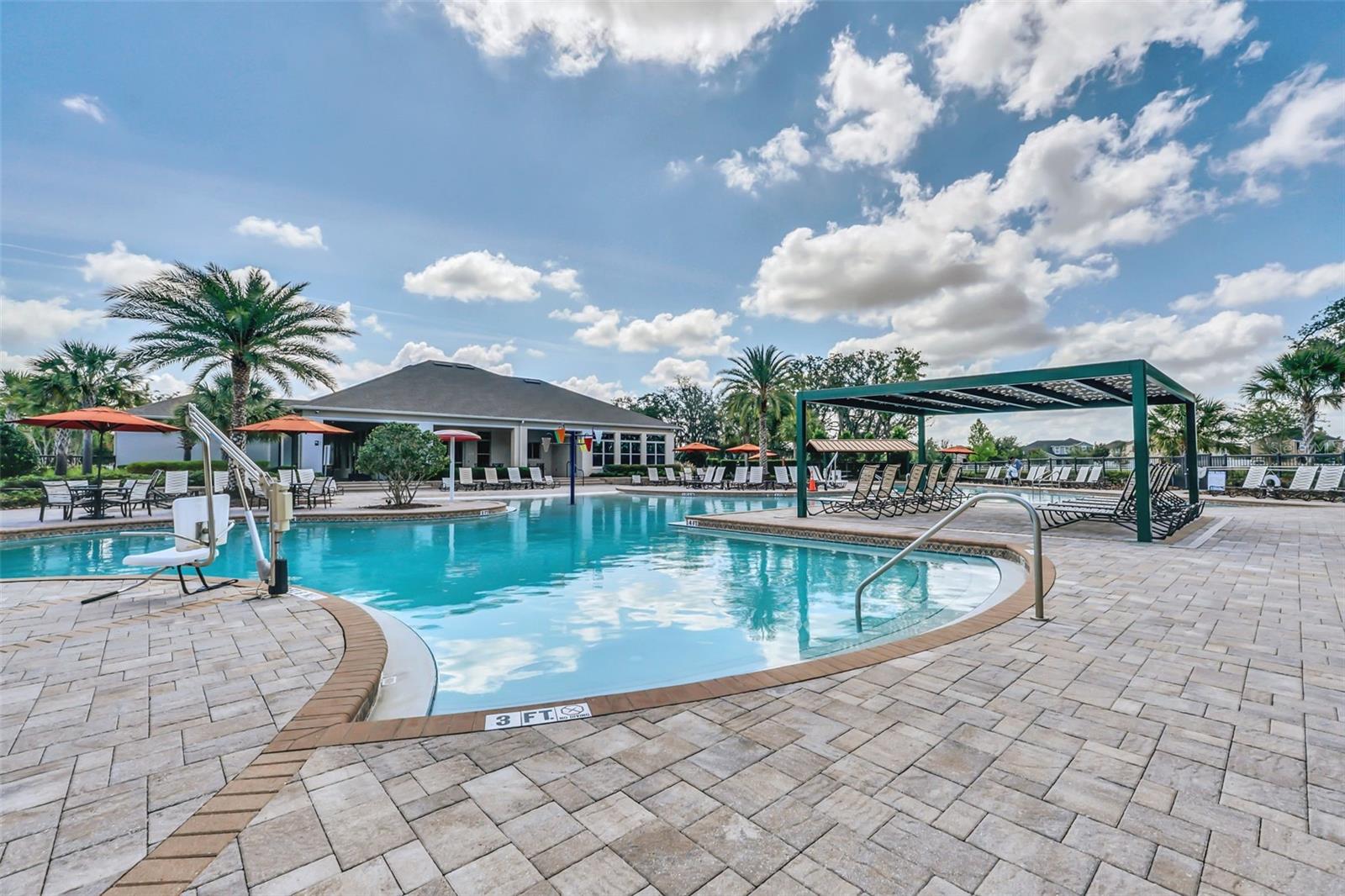 KISSIMMEE, Florida, 34744, United States, 4 Bedrooms Bedrooms, ,4 BathroomsBathrooms,Residential,For Sale,1986116