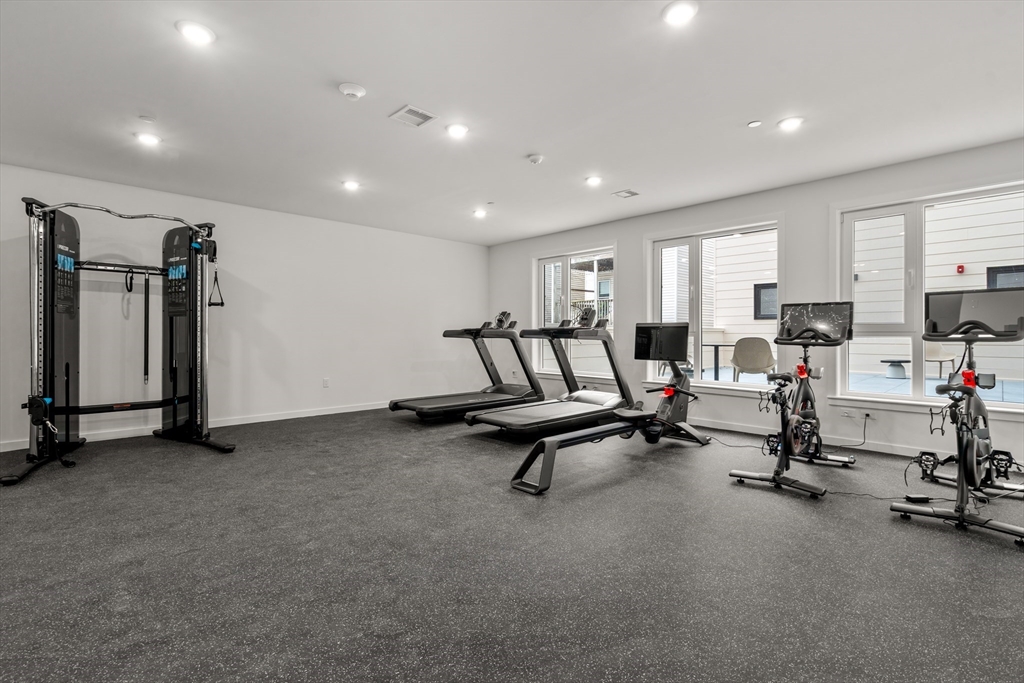 Boston, Massachusetts, 02127, United States, 2 Bedrooms Bedrooms, ,2 BathroomsBathrooms,Residential,For Sale,1901833