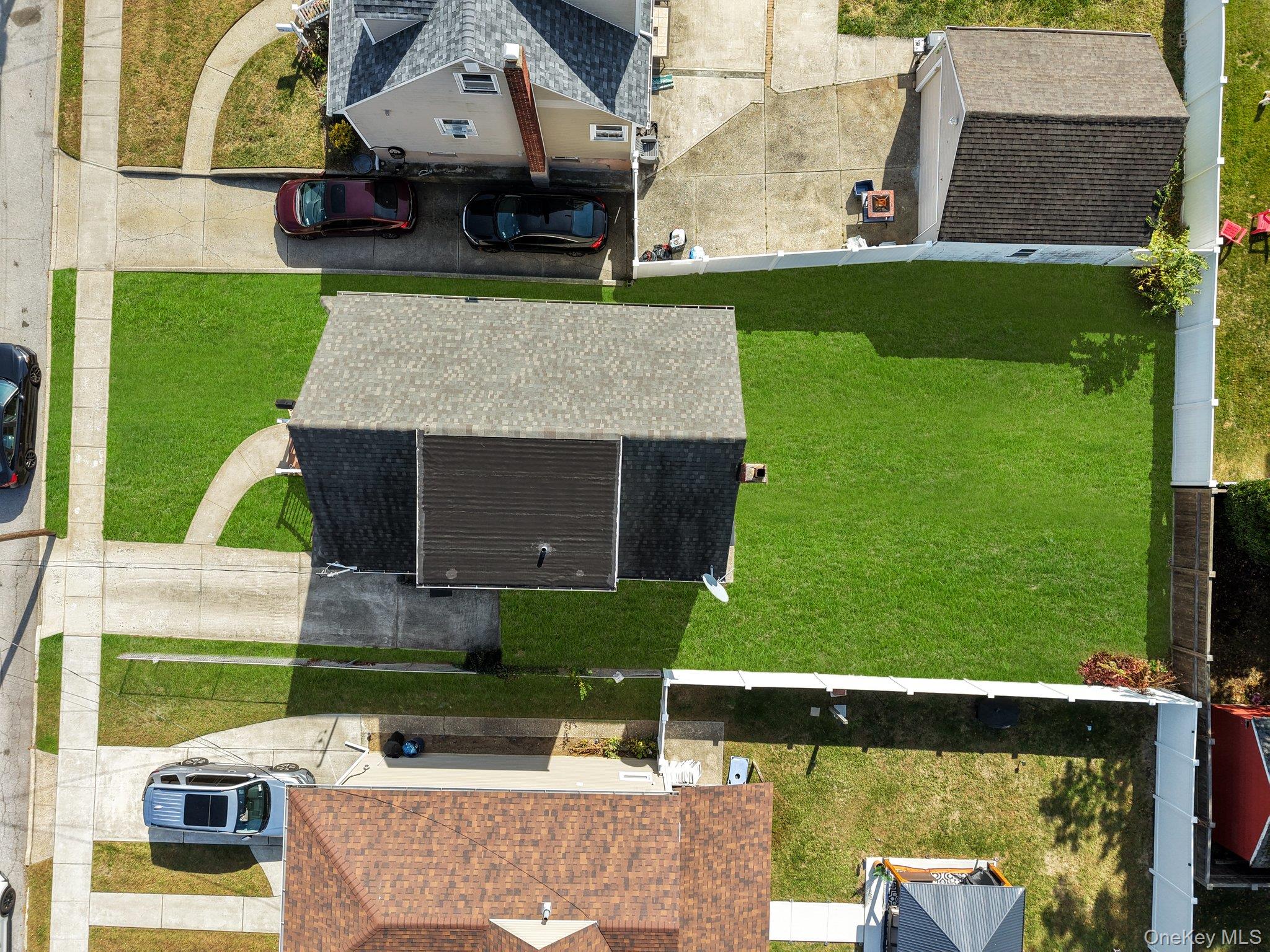 Freeport, New York, 11520, United States, 4 Bedrooms Bedrooms, ,2 BathroomsBathrooms,Residential,For Sale,1981047