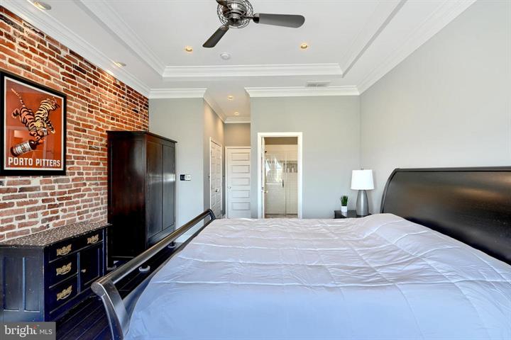 Baltimore, Maryland, 21224, United States, 3 Bedrooms Bedrooms, ,3 BathroomsBathrooms,Residential,For Sale,1930915