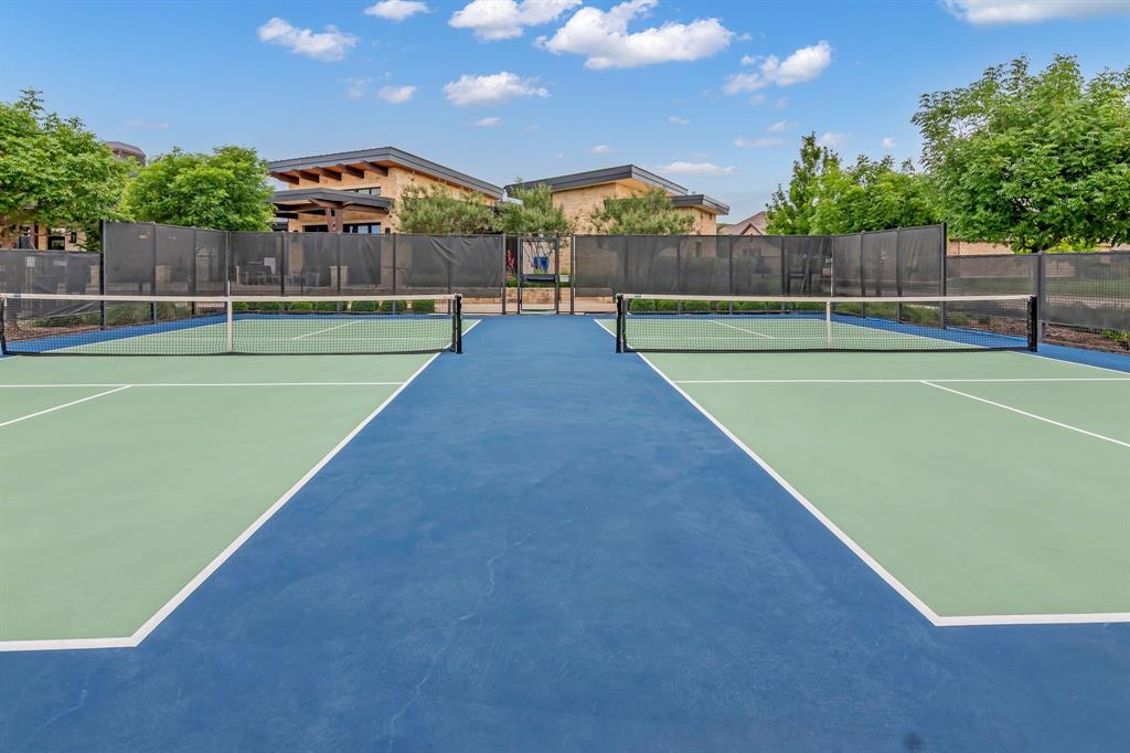 Arlington, Texas, 76005, United States, 3 Bedrooms Bedrooms, ,2 BathroomsBathrooms,Residential,For Sale,1902792
