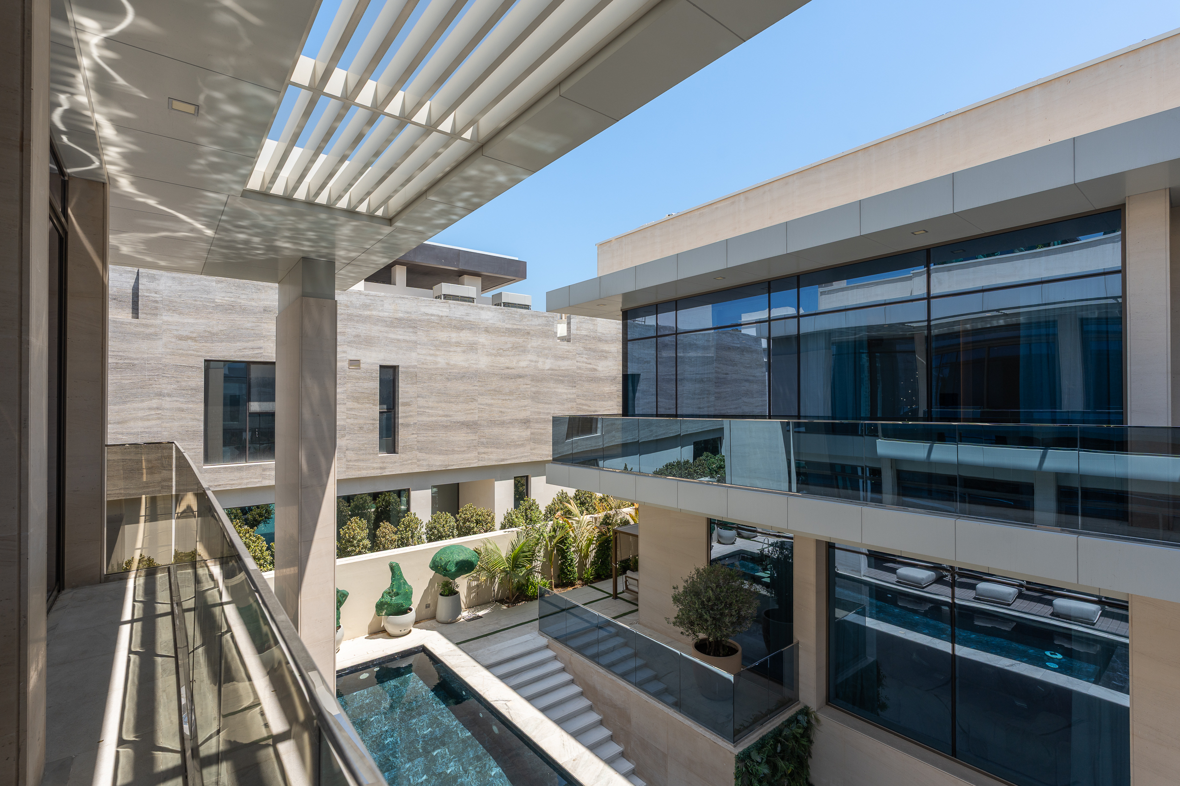  Breathtaking Custom-Built Mansion in Jumeirah - 物件實景
