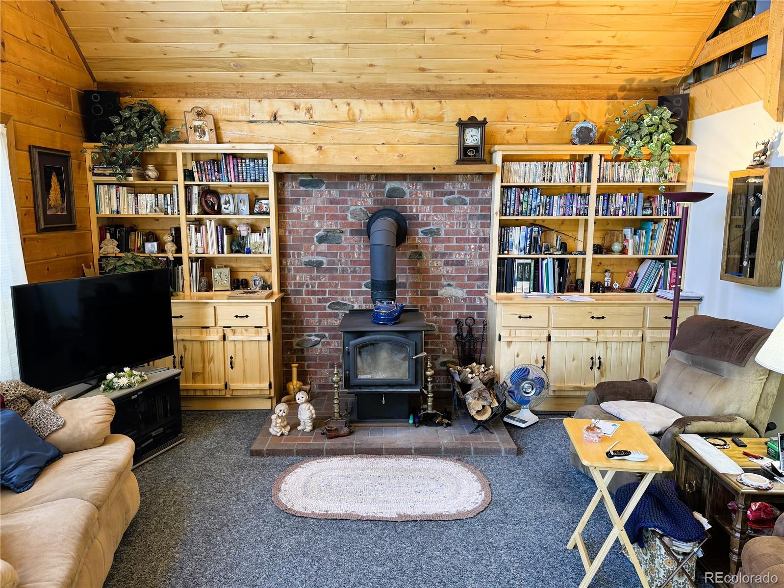 Howard, Colorado, 81223, United States, 2 Bedrooms Bedrooms, ,1 BathroomBathrooms,Residential,For Sale,1869246