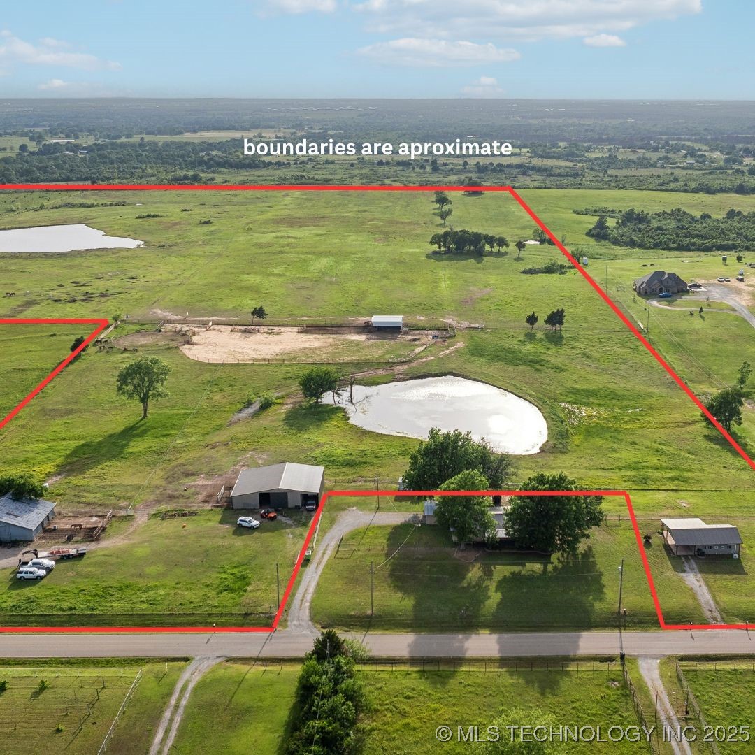 Cushing, Oklahoma, 74023, United States, 1 Bedroom Bedrooms, ,2 BathroomsBathrooms,Residential,For Sale,1840367