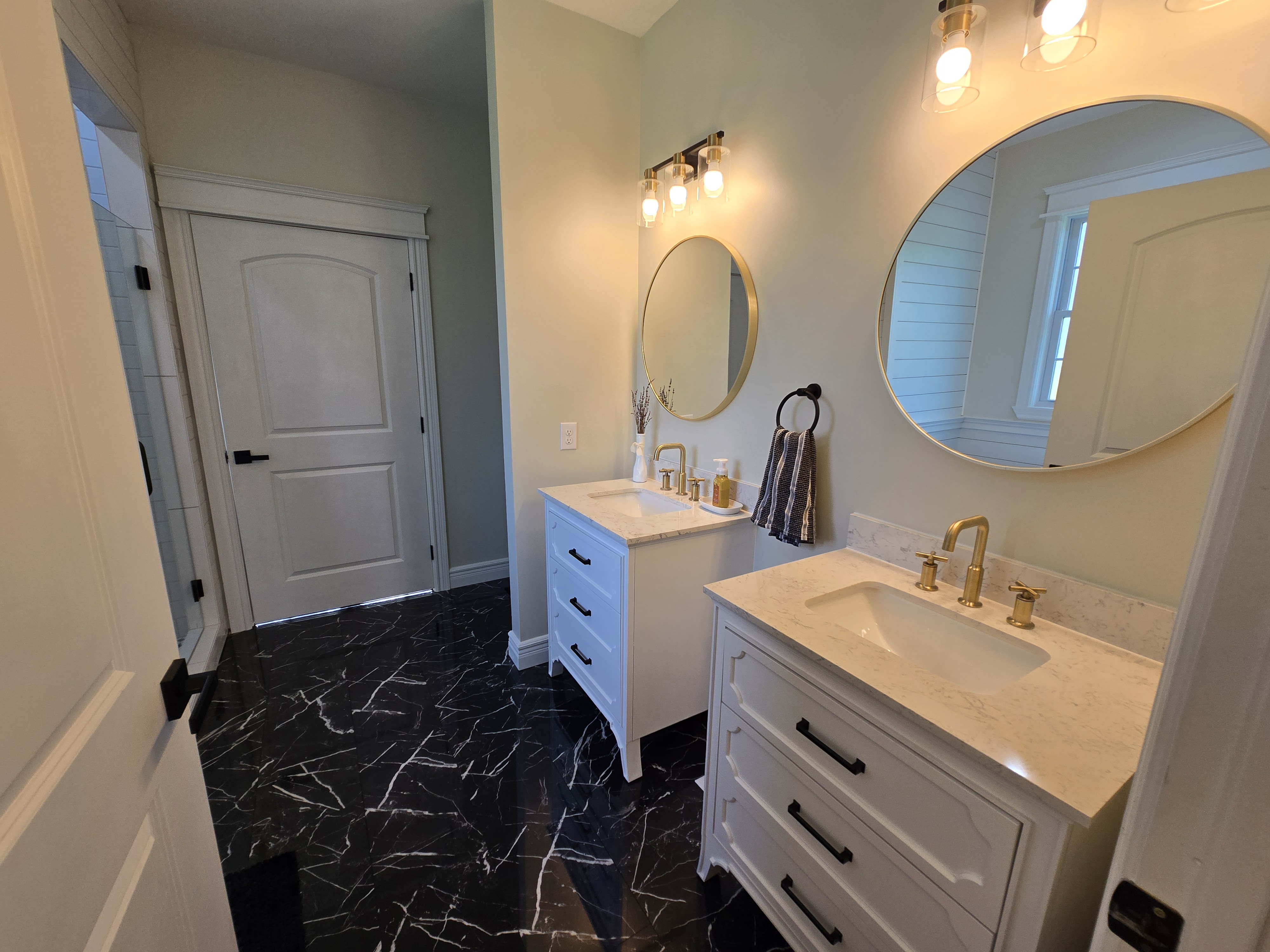 Harrogate, Tennessee, 37752, United States, 3 Bedrooms Bedrooms, ,2 BathroomsBathrooms,Residential,For Sale,1982987