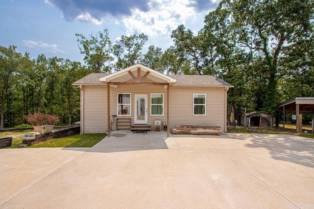 Lonsdale, Arkansas, 72087, United States, 4 Bedrooms Bedrooms, ,4 BathroomsBathrooms,Residential,For Sale,1974688