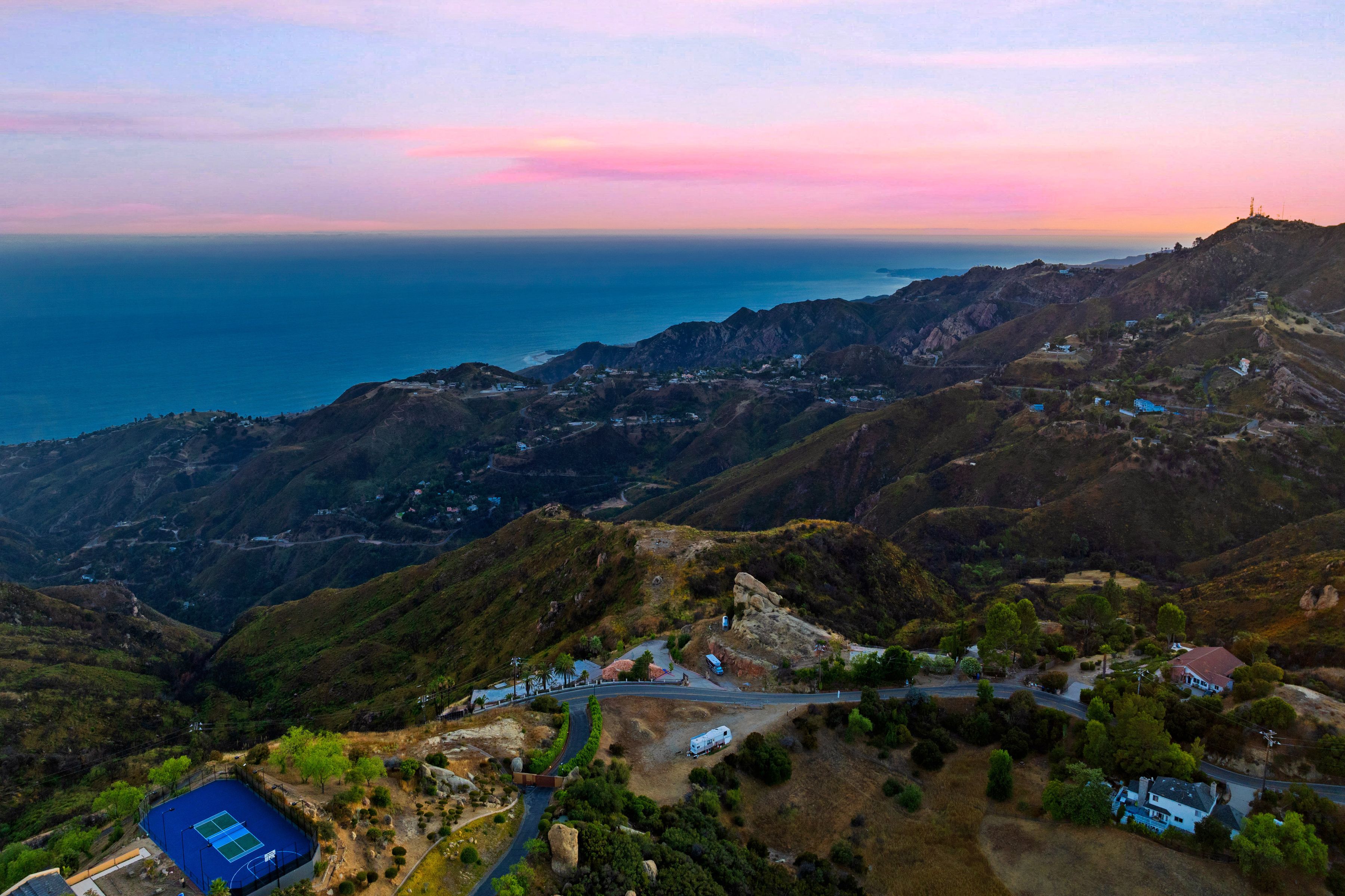  23010 Saddle Peak Road - 物件實景