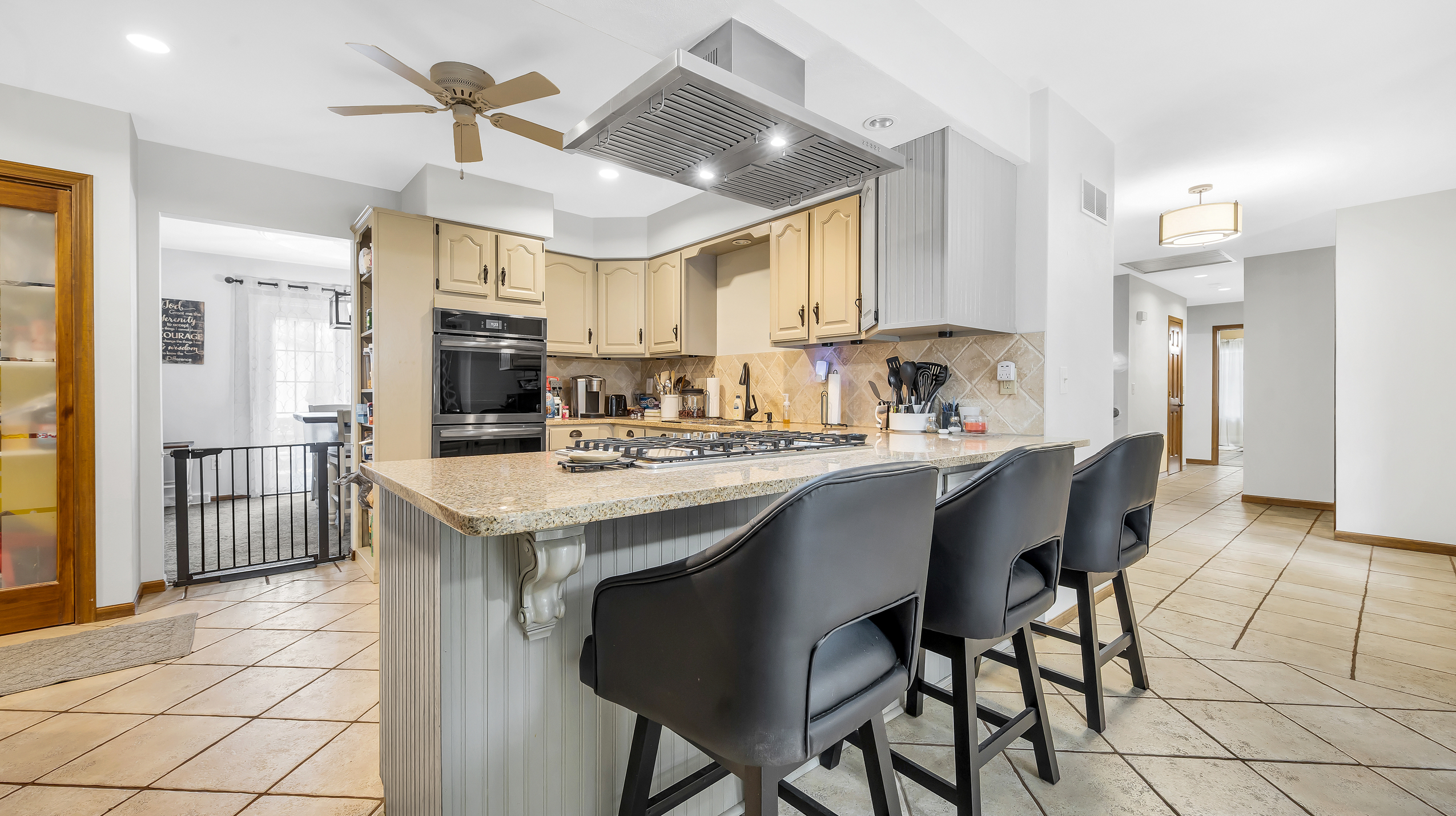 Waterloo, Illinois, 62298, United States, 3 Bedrooms Bedrooms, ,3 BathroomsBathrooms,Residential,For Sale,1986147