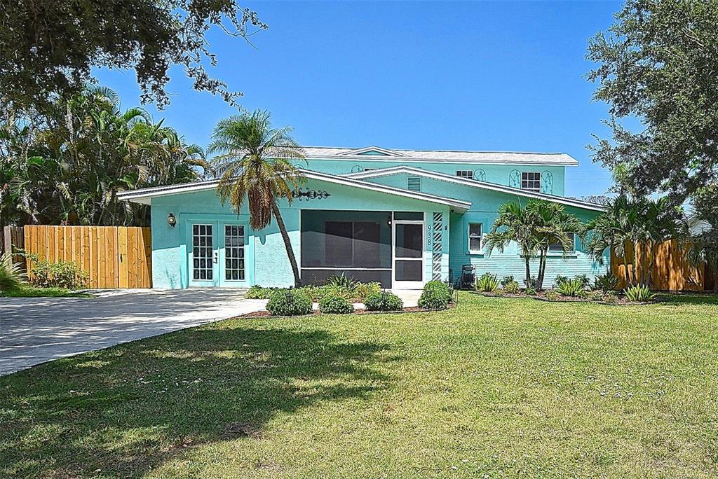 Venice, Florida, 34285, United States, 5 Bedrooms Bedrooms, ,4 BathroomsBathrooms,Residential,For Sale,1907597