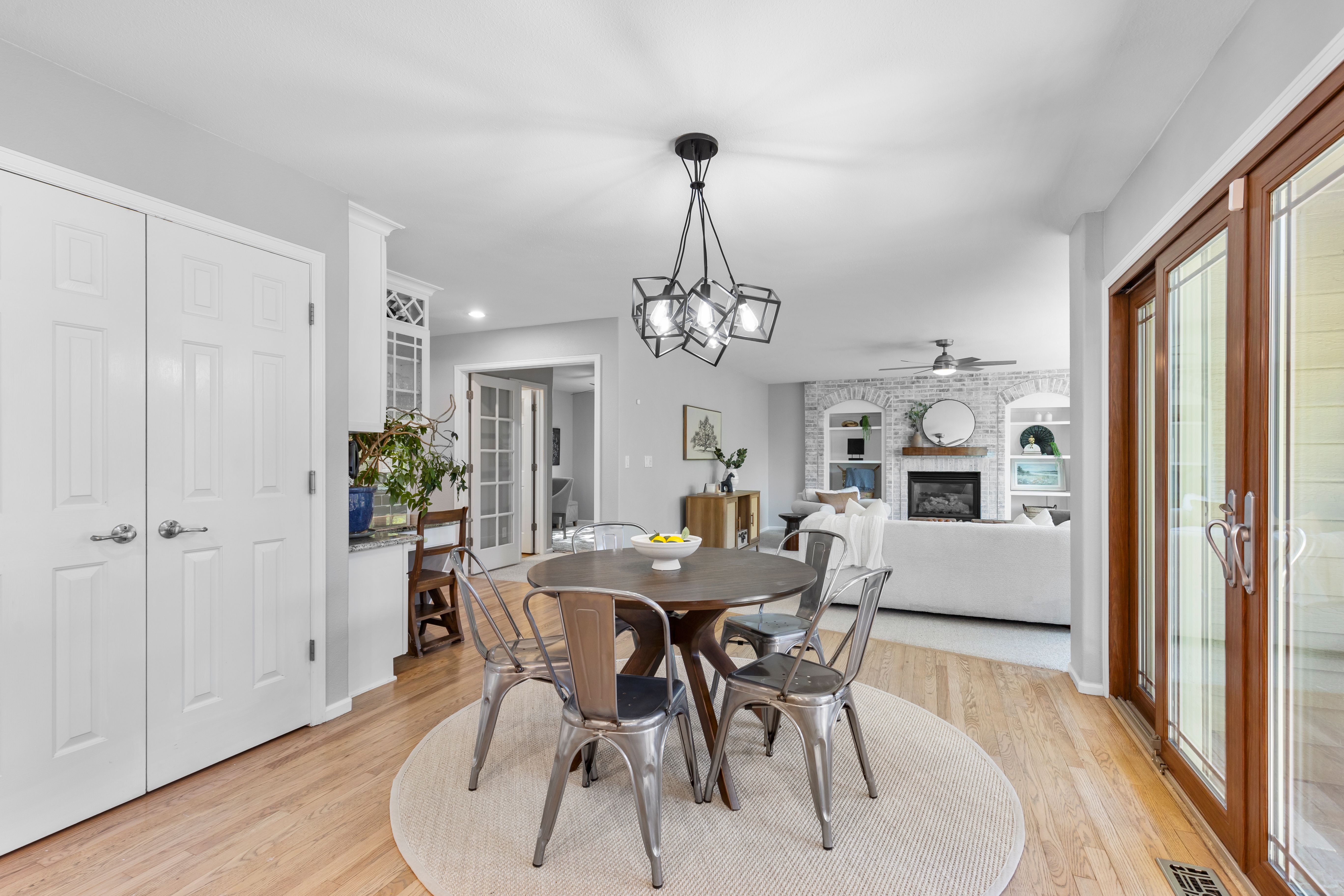  Highly Desirable Huntington Park Neighborhood - 物件實景