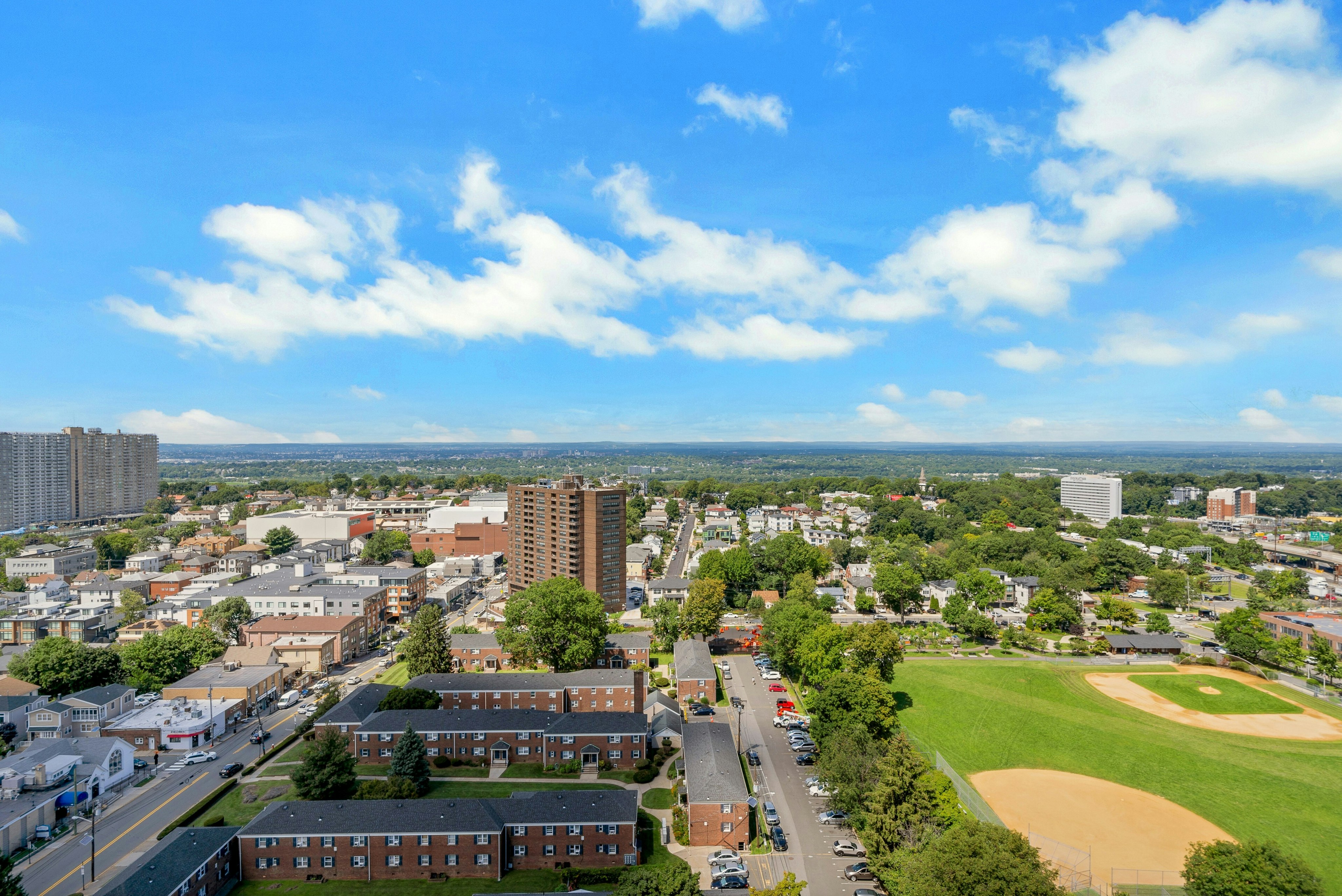  2000 Linwood Avenue #22C/D, Fort Lee, NJ 07024 - 物件實景