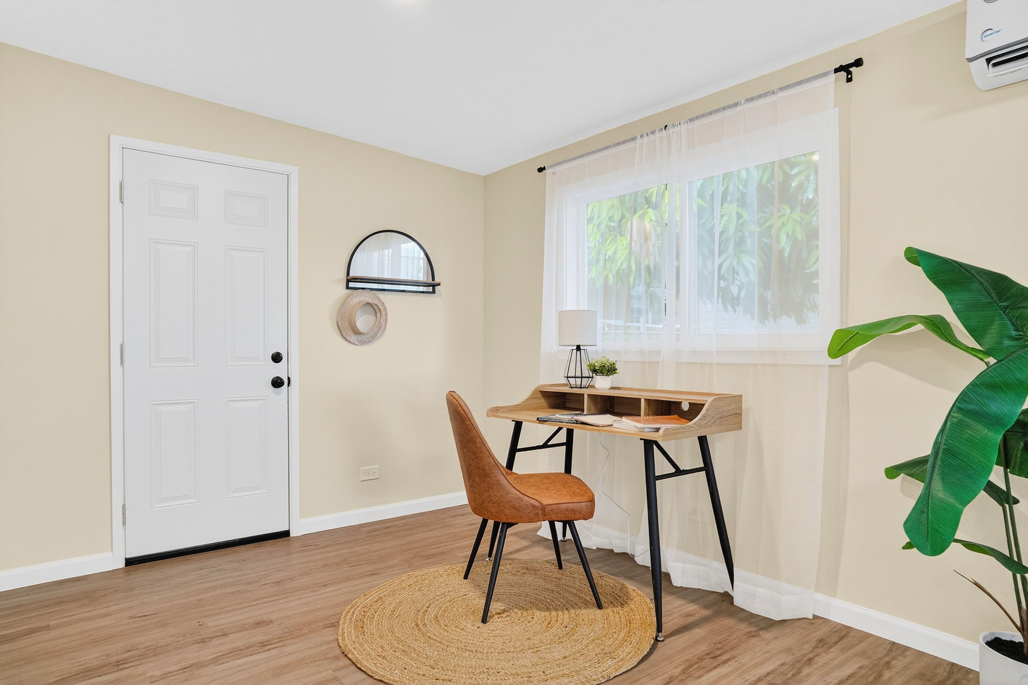 Honolulu, Hawaii, 96818, United States, 4 Bedrooms Bedrooms, ,4 BathroomsBathrooms,Residential,For Sale,2007893