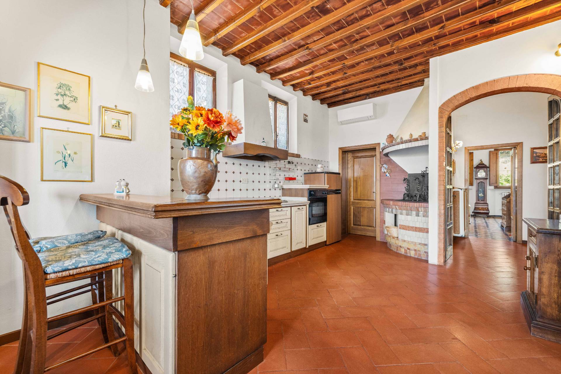 San Gimignano, Siena, 53037, IT, 3 Bedrooms Bedrooms, ,2 BathroomsBathrooms,Residential,For Sale,1876923