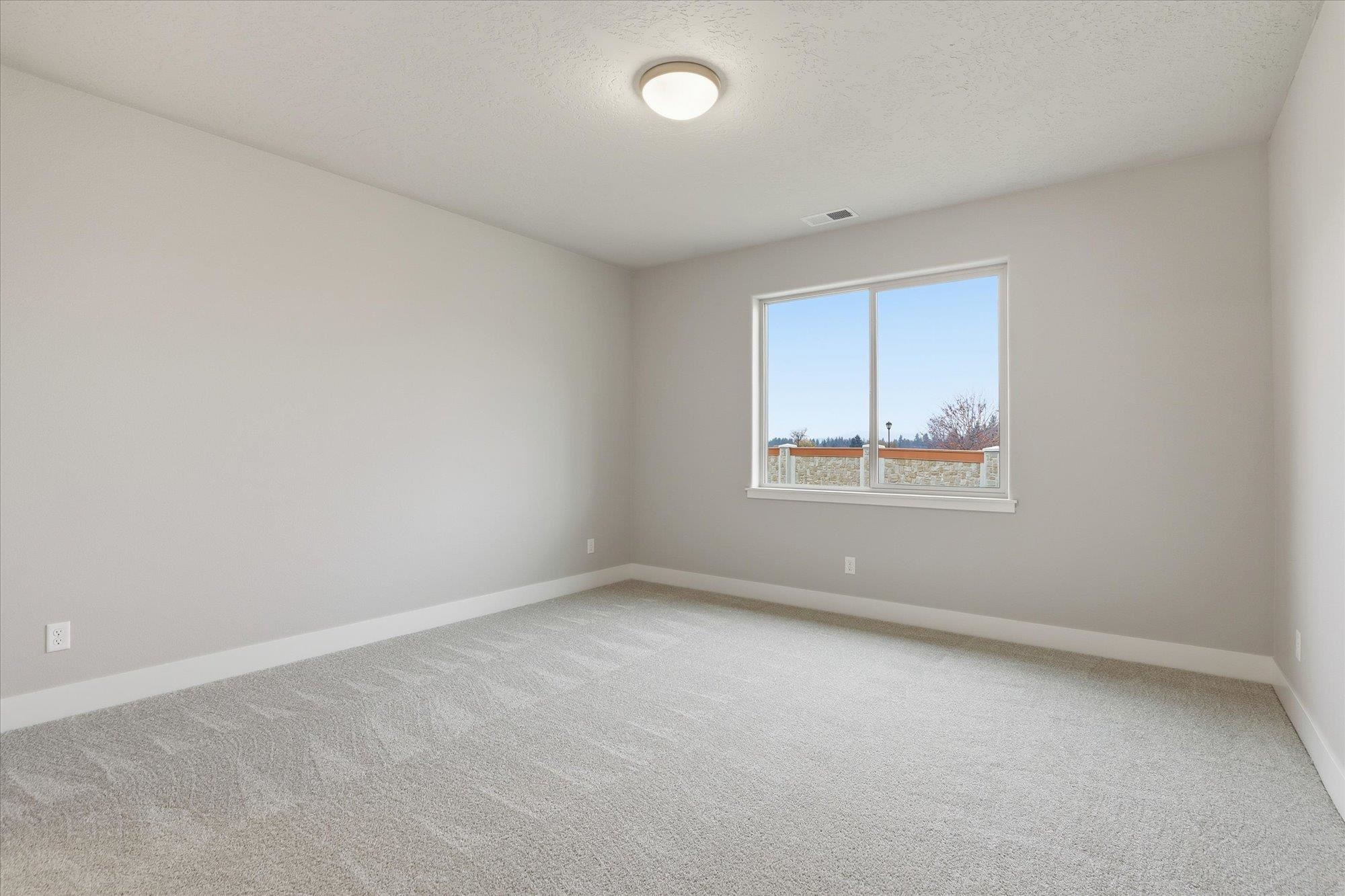 Deer Park, Washington, 99006, United States, 3 Bedrooms Bedrooms, ,2 BathroomsBathrooms,Residential,For Sale,1994775